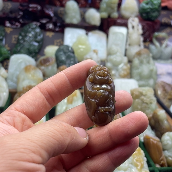 和田玉（糖玉）未镶嵌颈饰