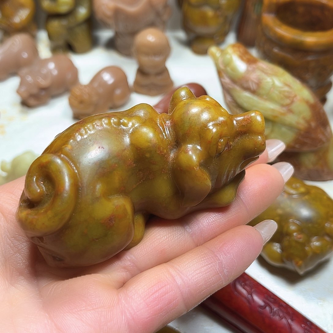 白玉菩提吊坠白玉菩提吊坠