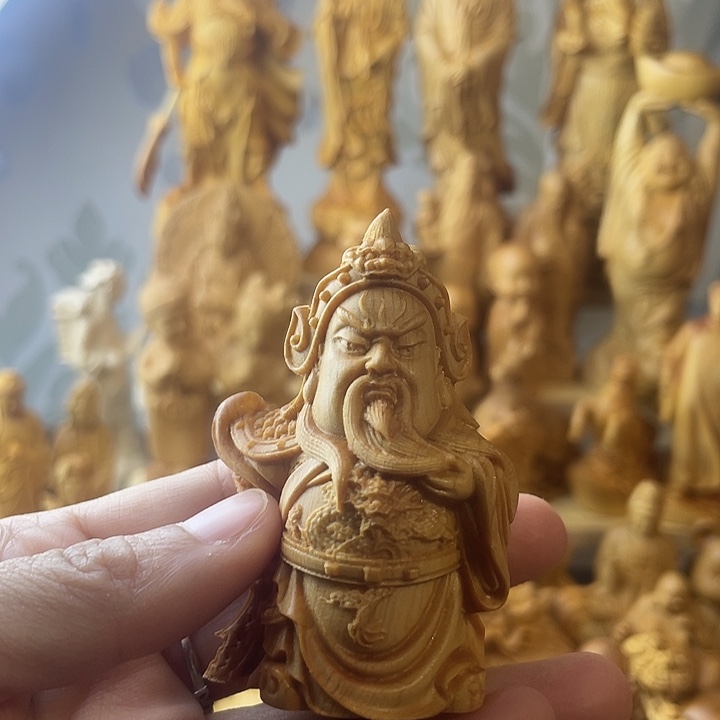 柏木（崖柏）崖柏关公