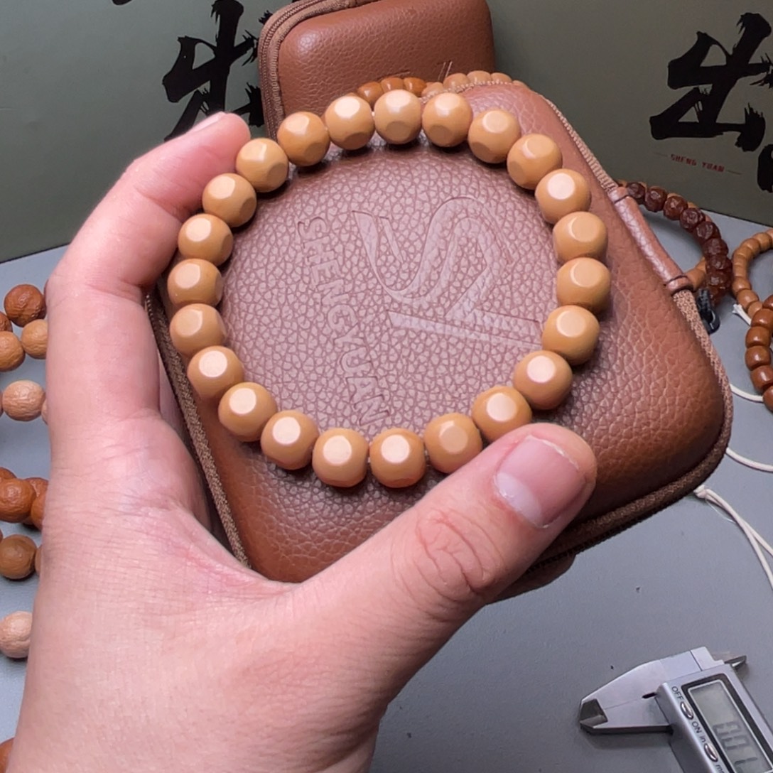 手串猴头核桃0.9六方