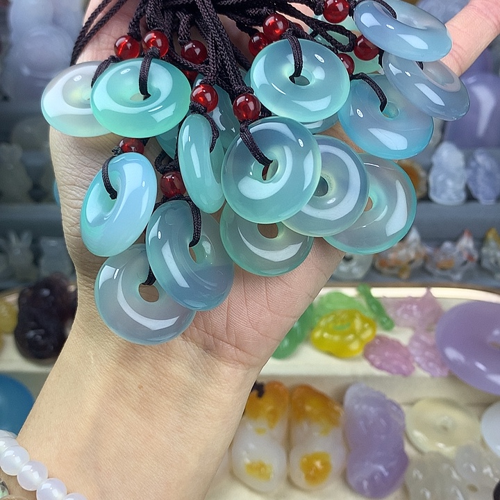 玛瑙/玉髓未镶嵌颈饰