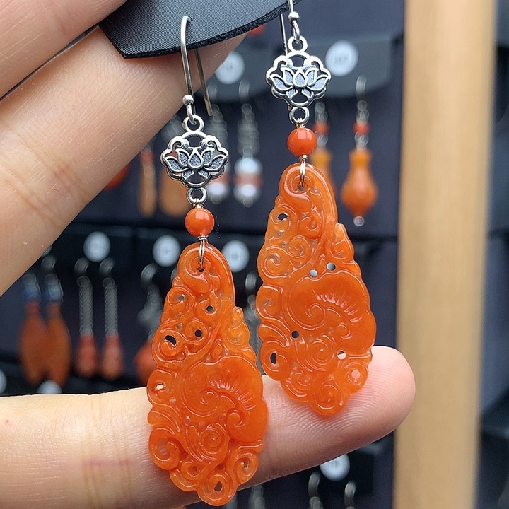 翡翠耳饰银S925镶嵌5555