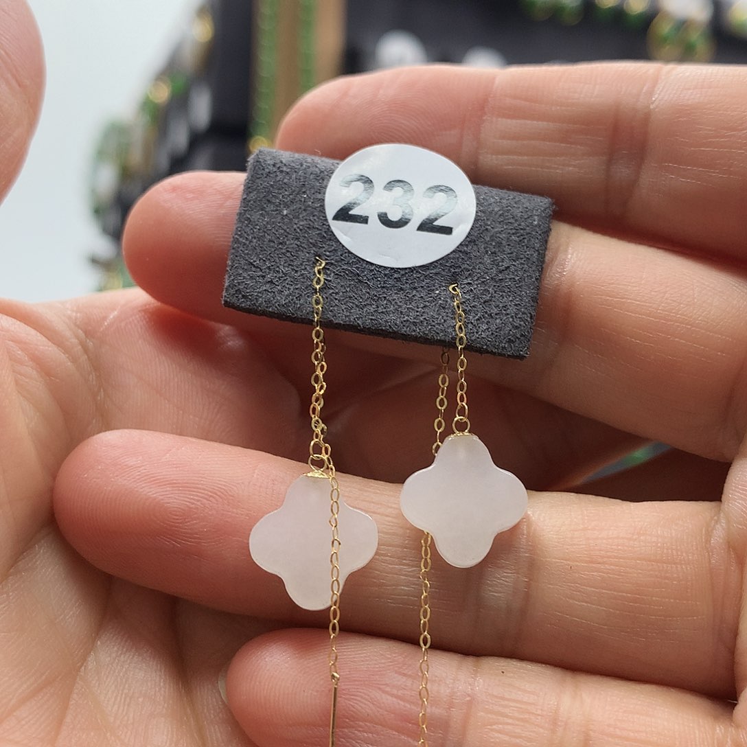 和田玉18K金镶嵌耳饰