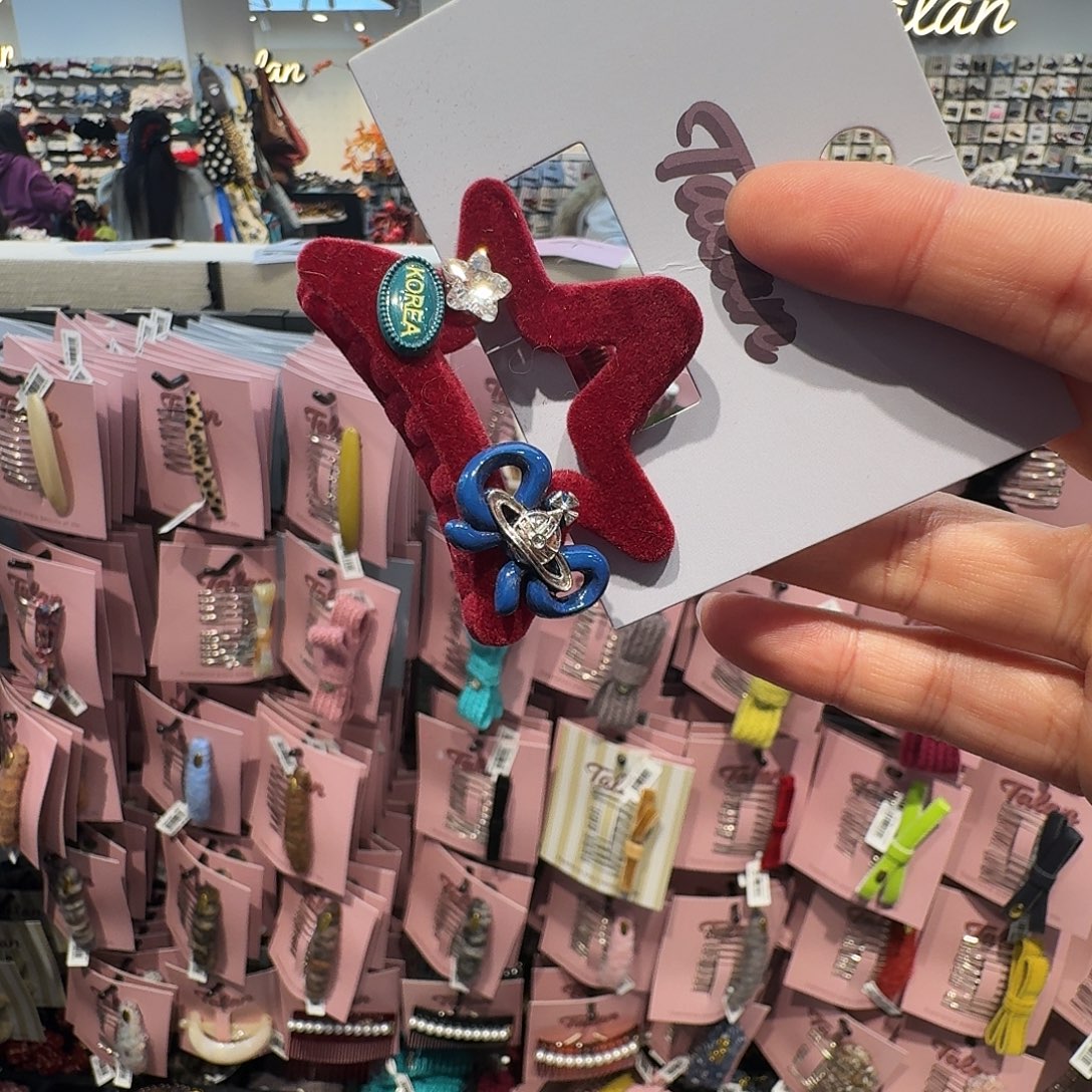 布艺非金属红色小抓夹