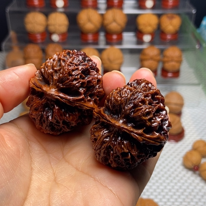 把件文玩核桃紫金龙甲16