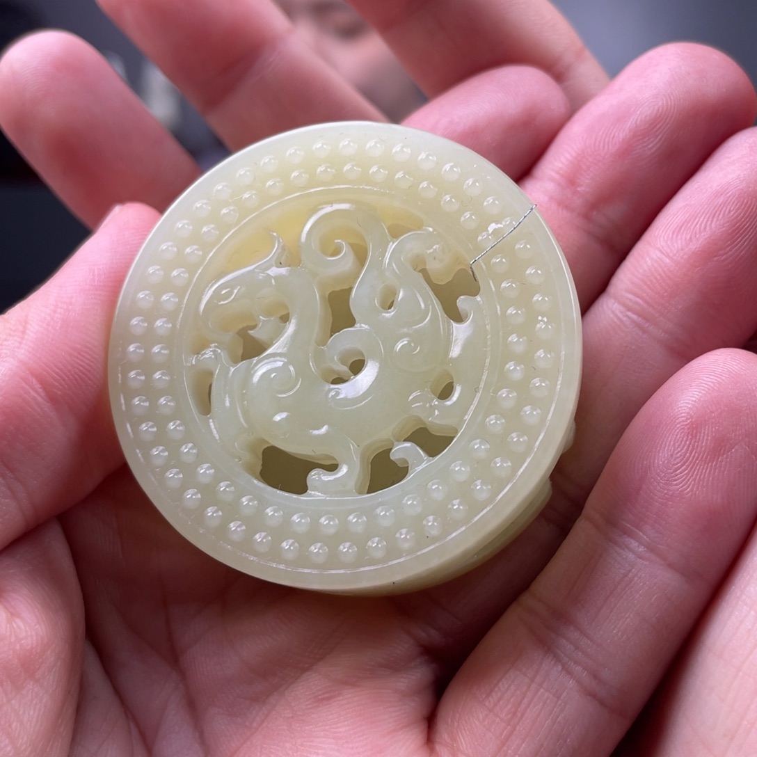 未镶嵌和田玉把件