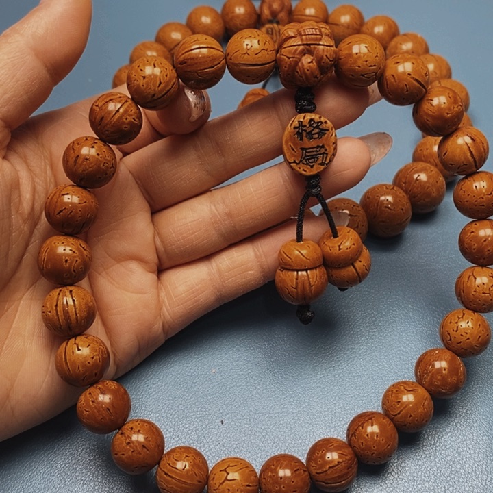 桃核手持极限圆14花皮色差21颗