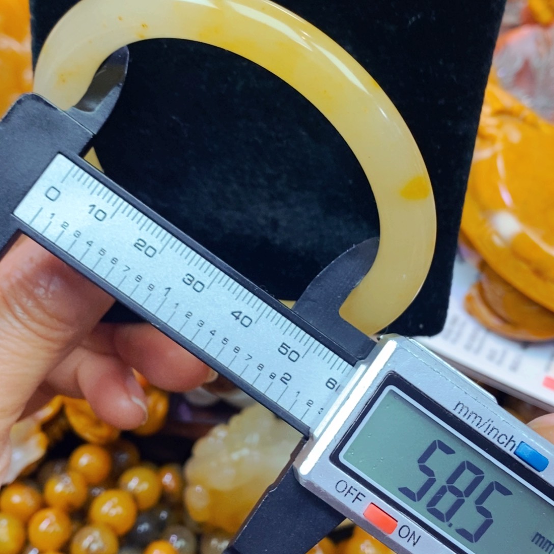 合金石英质玉（黄龙玉）珠宝半成品