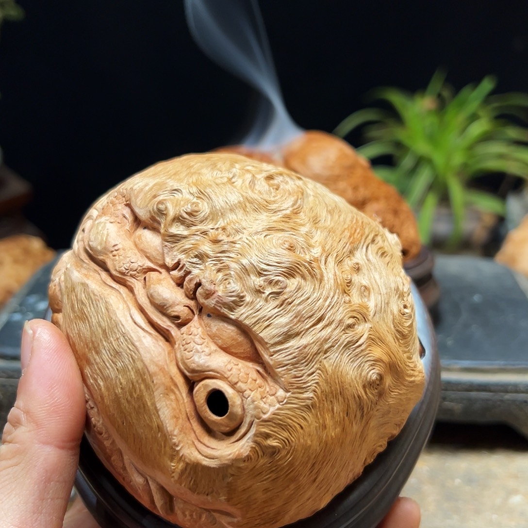 寒***绛荔枝木熏香成品香炉