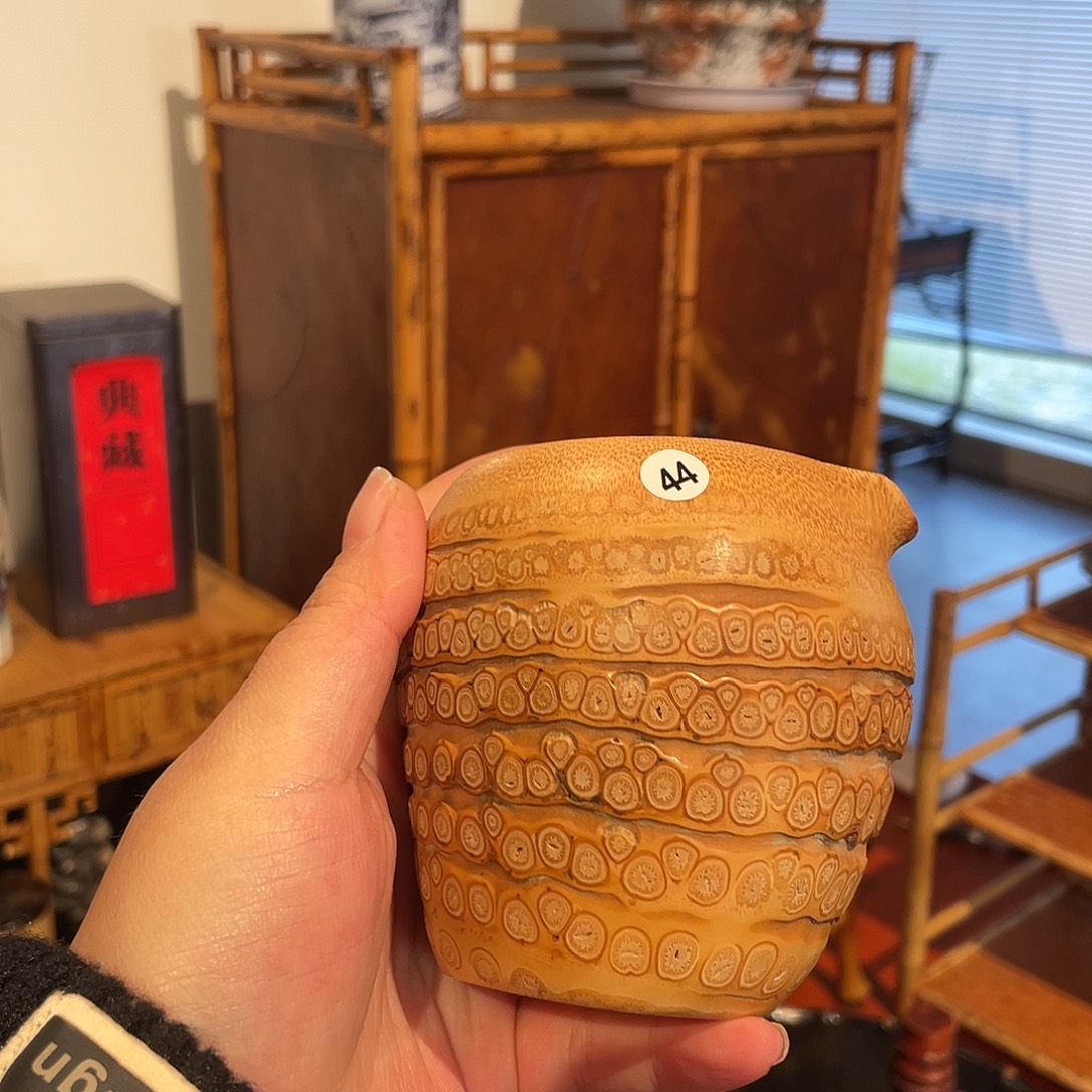 K***S纯手工制作。        