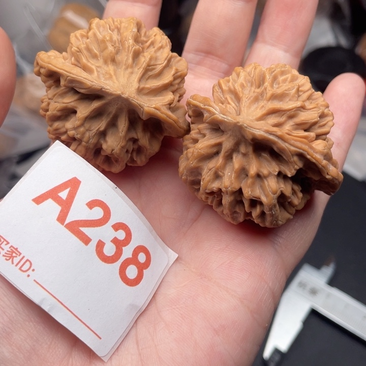 文玩核桃吊坠核桃