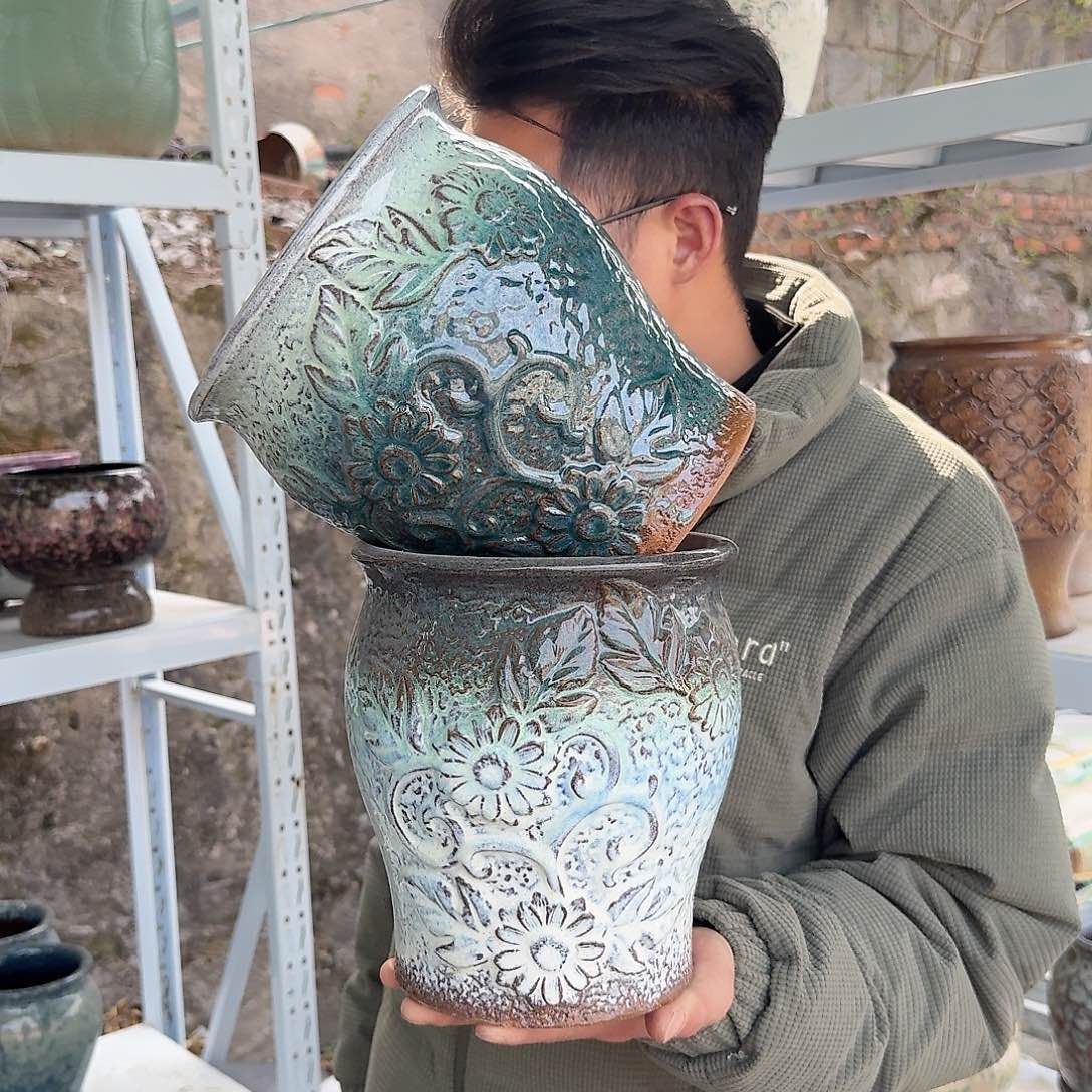 紫砂花盆口18高21（两个随机颜色