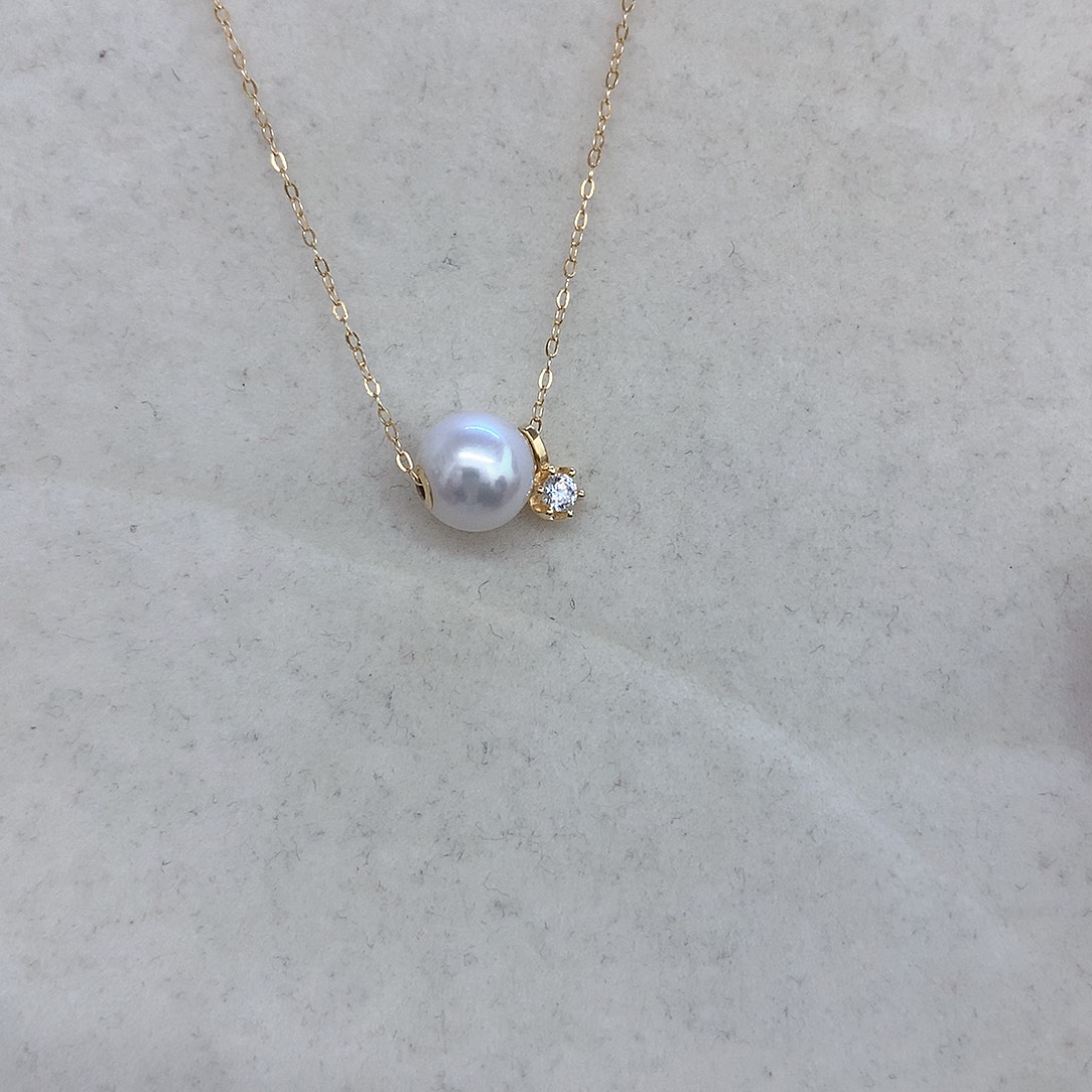 淡水珍珠吊坠(赠链)18K金镶嵌