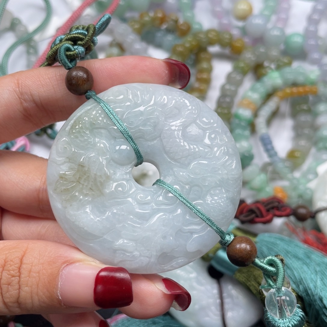 翡翠未镶嵌颈饰小*天然a货缅甸翡翠