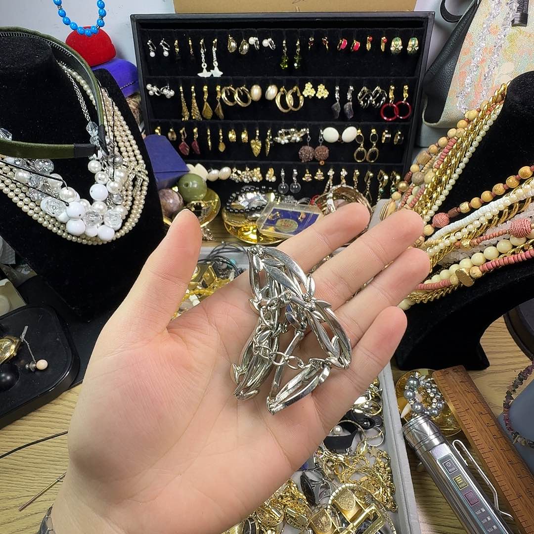 张***强非金属起飞时间预计