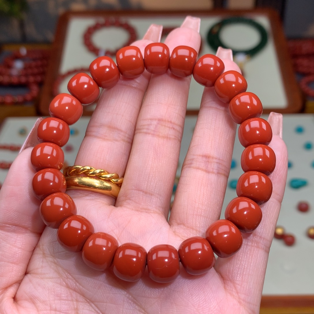 南红玛瑙颈饰未镶嵌