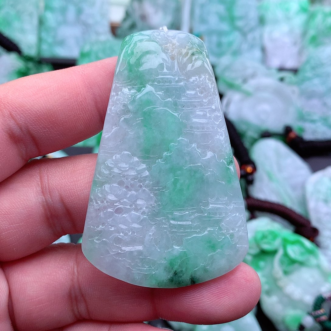 翡翠吊坠(不含链)未镶嵌