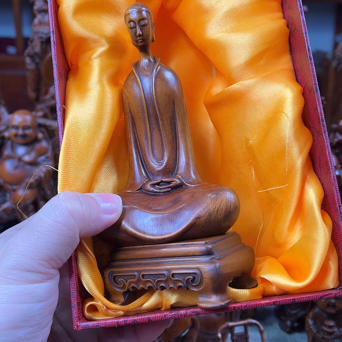 黄杨木黄杨木雕刻高度12厘米➕底座