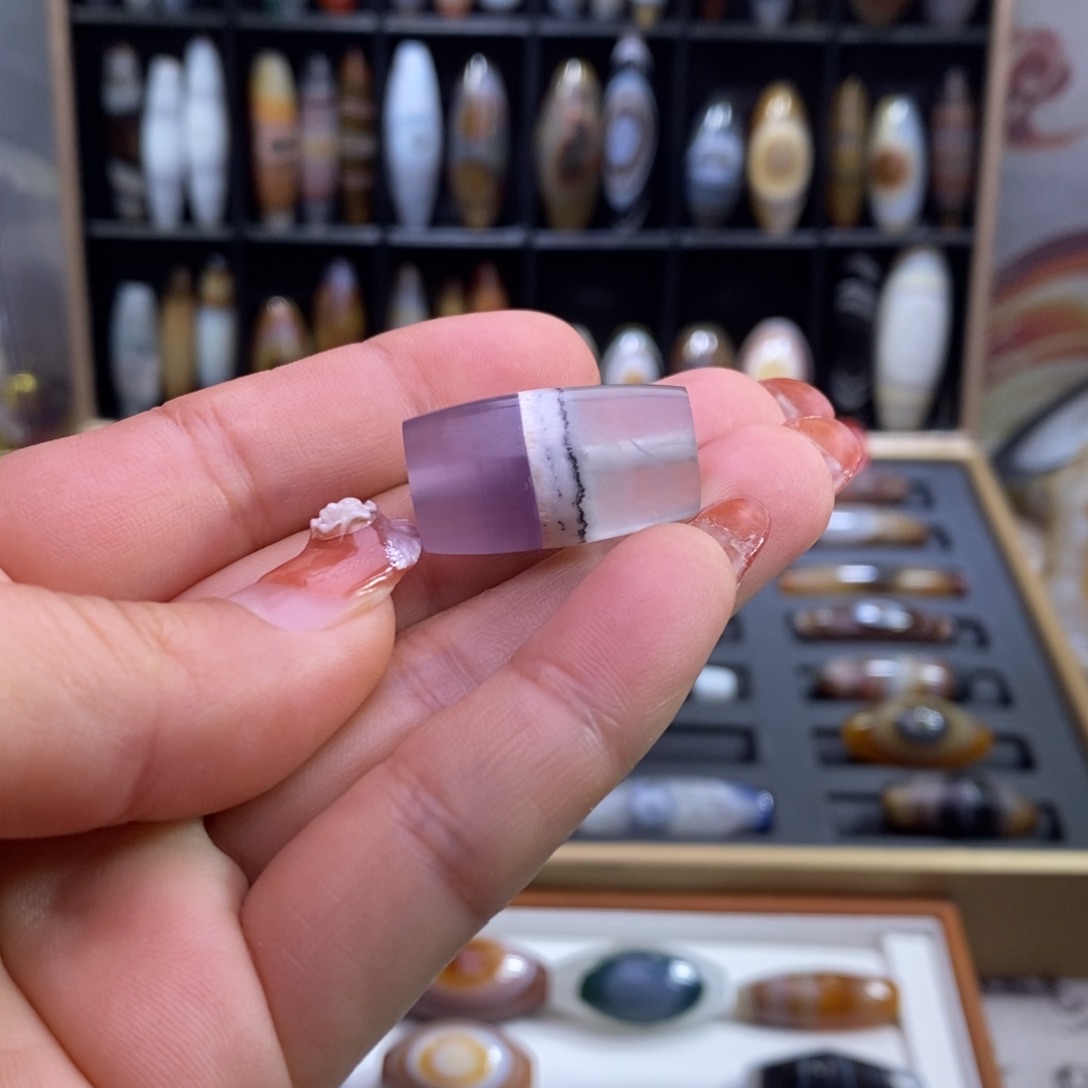 合金颈饰玛瑙/玉髓小*狗