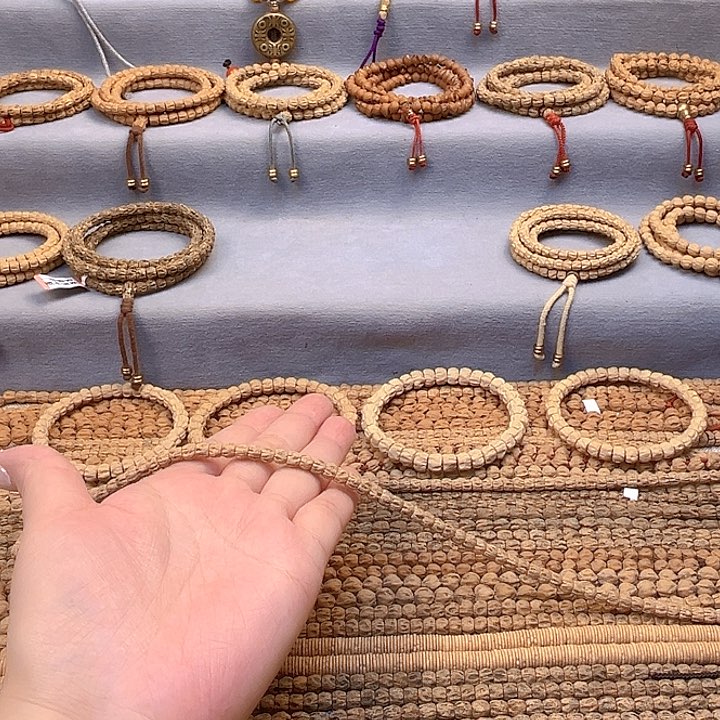 柏香籽/百香籽吊坠9*0