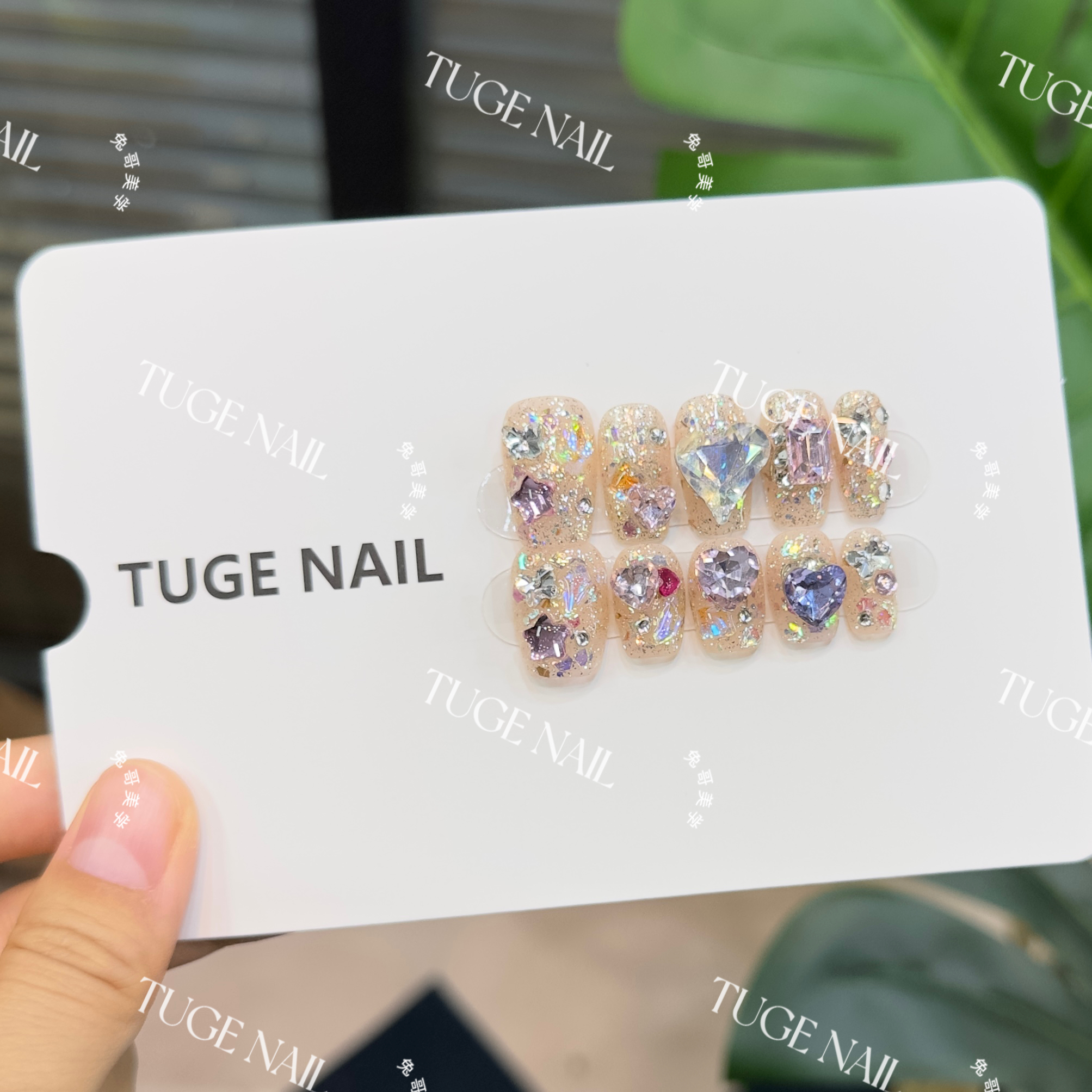 TugeNail“桃花晶石”春夏复古满钻小众设计师美甲-una