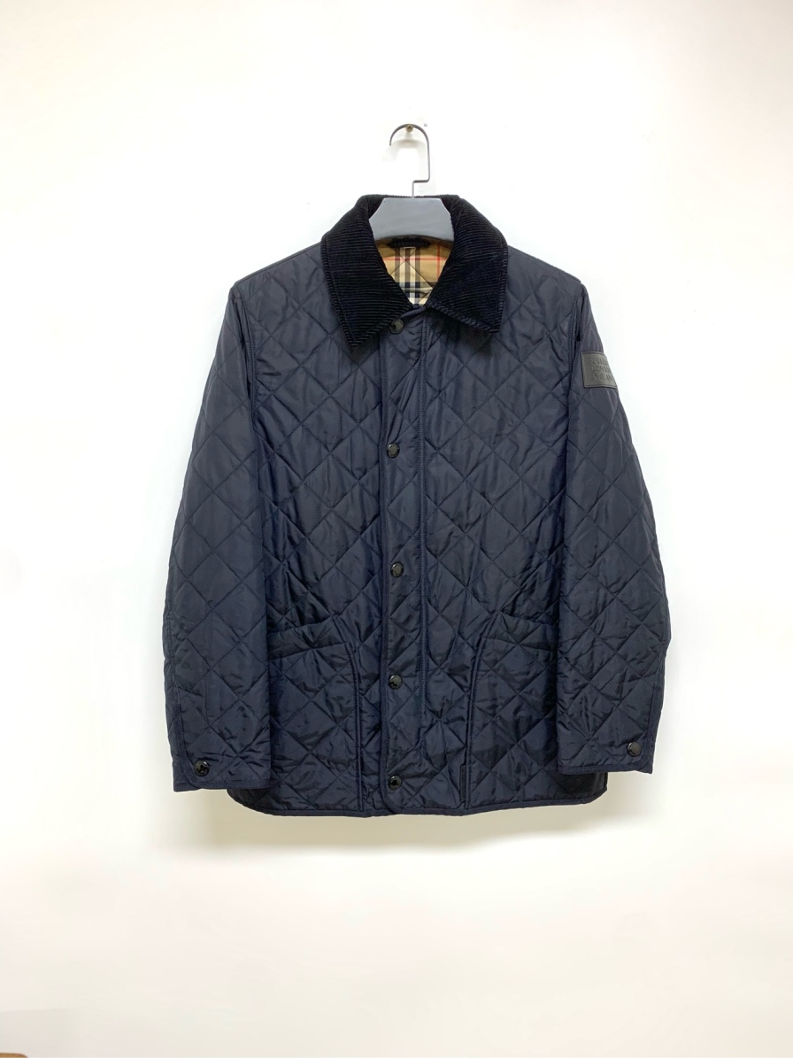 全新/【Burberry】黑色菱格内里格子棉服/46码/13500/Y11658541