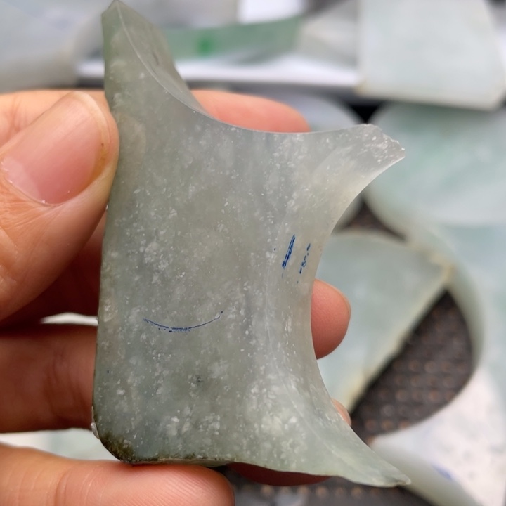 定制翡翠未镶嵌片料定制不退不换