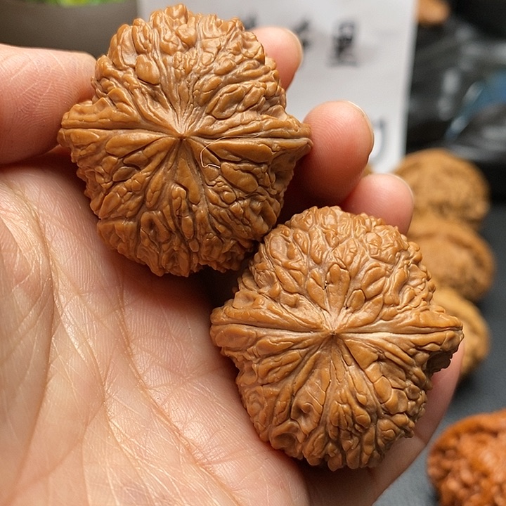 文玩核桃吊坠弥勒佛38尺