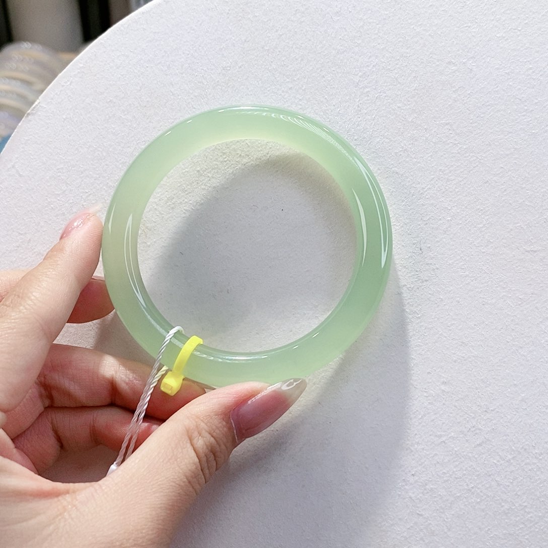 手镯玛瑙/玉髓未镶嵌58.8