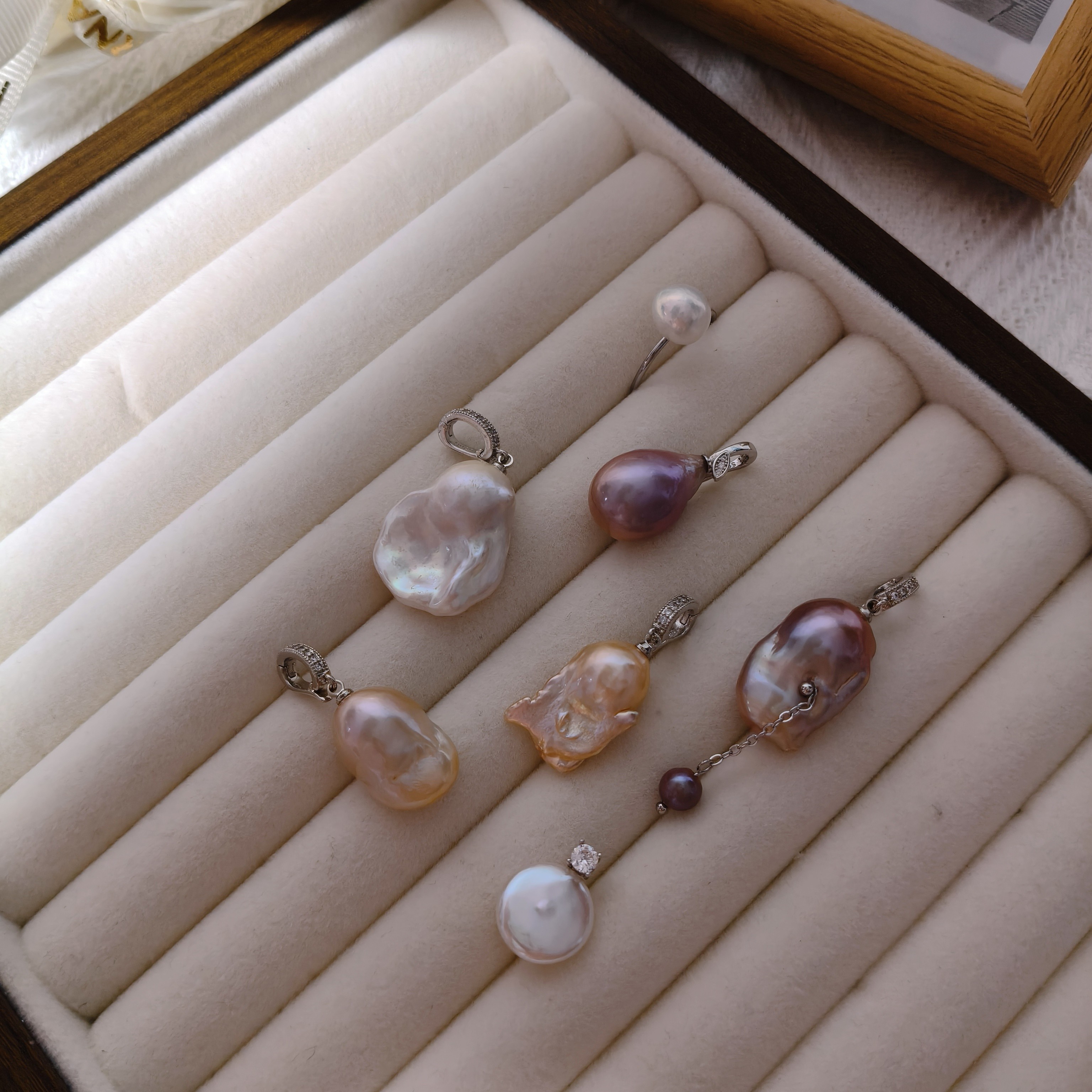 237--组合装，七个打包出，吊坠不含链，瑕疵多介意不要拍