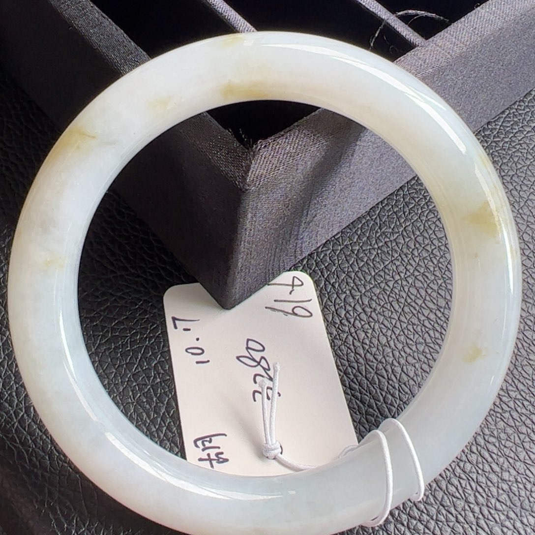 翡翠未镶嵌手镯61