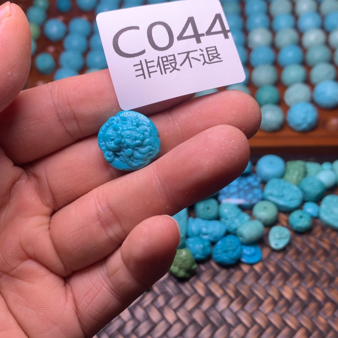 绿松石珠宝奇石未镶嵌?**伴