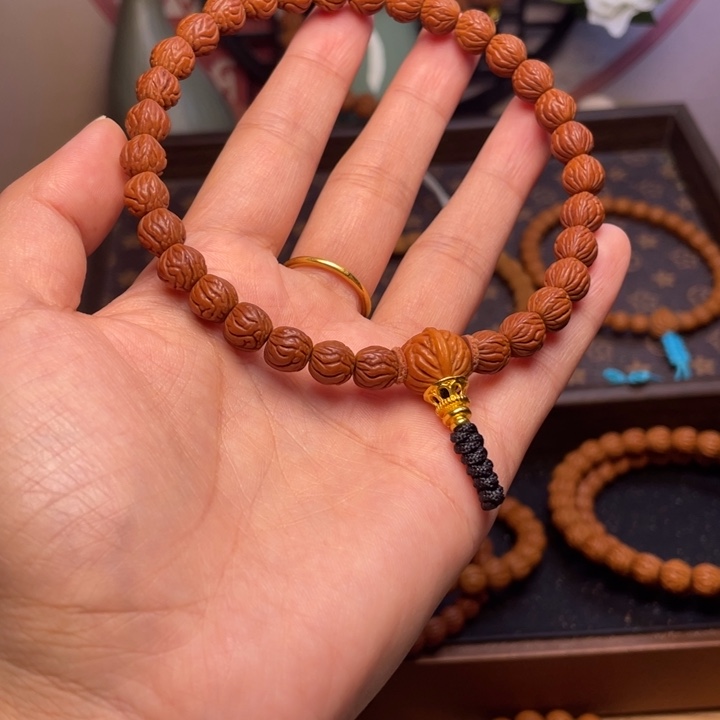 核桃龙纹涛哥龙纹涛哥