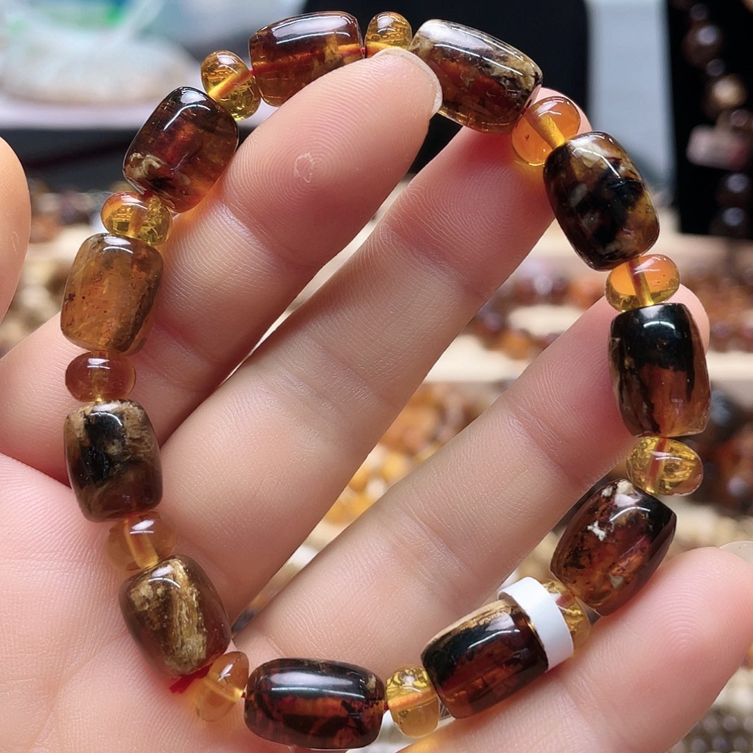 琥珀裸石未镶嵌九10756