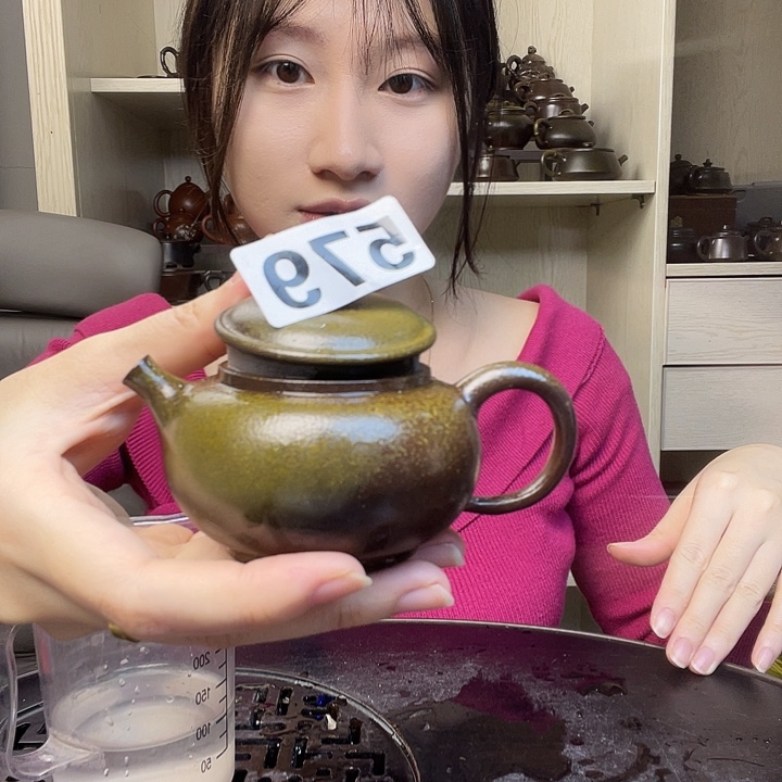 玫***哥1255583369925535522555