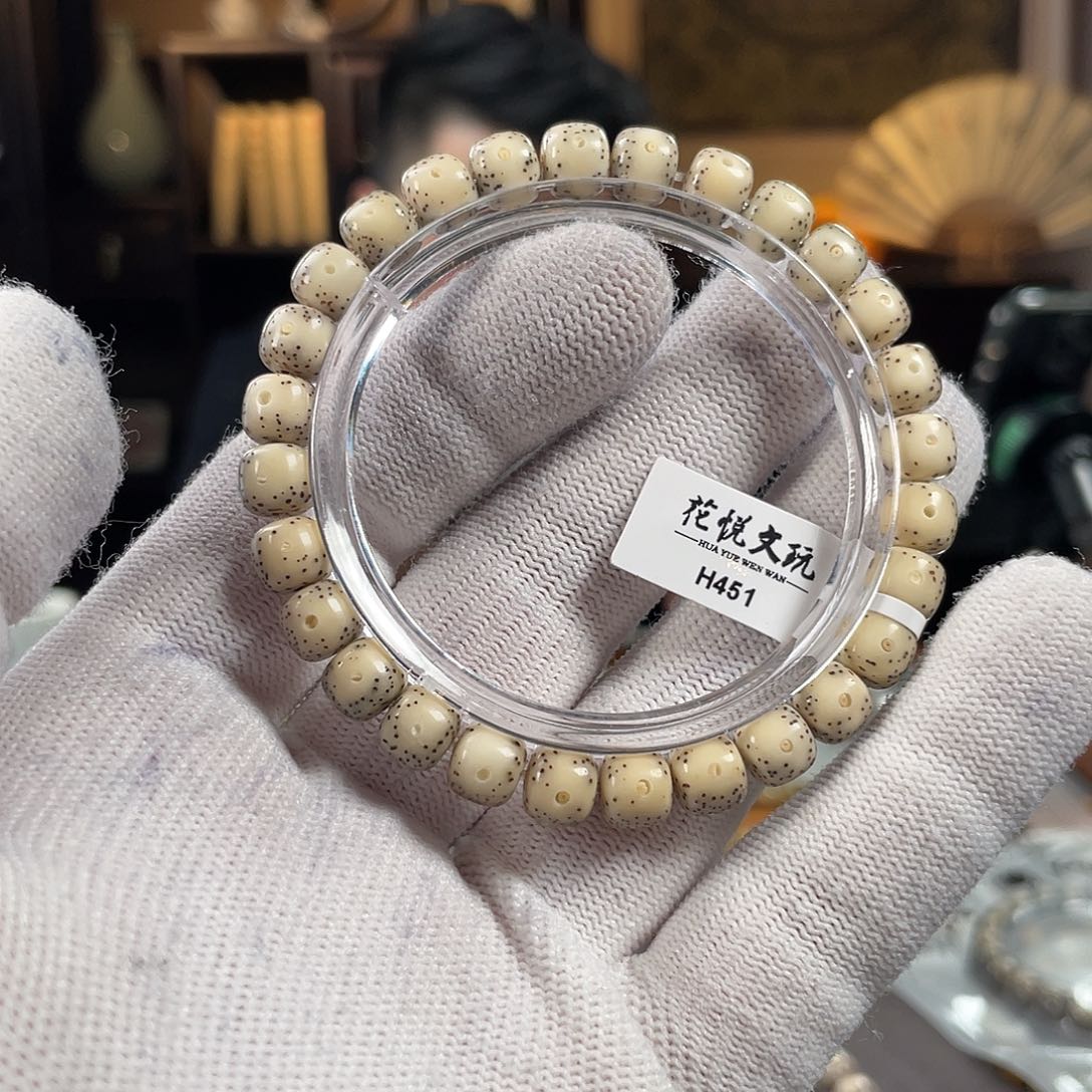 星月菩提手串8x7 石玉料瓷白贯通留白 H451