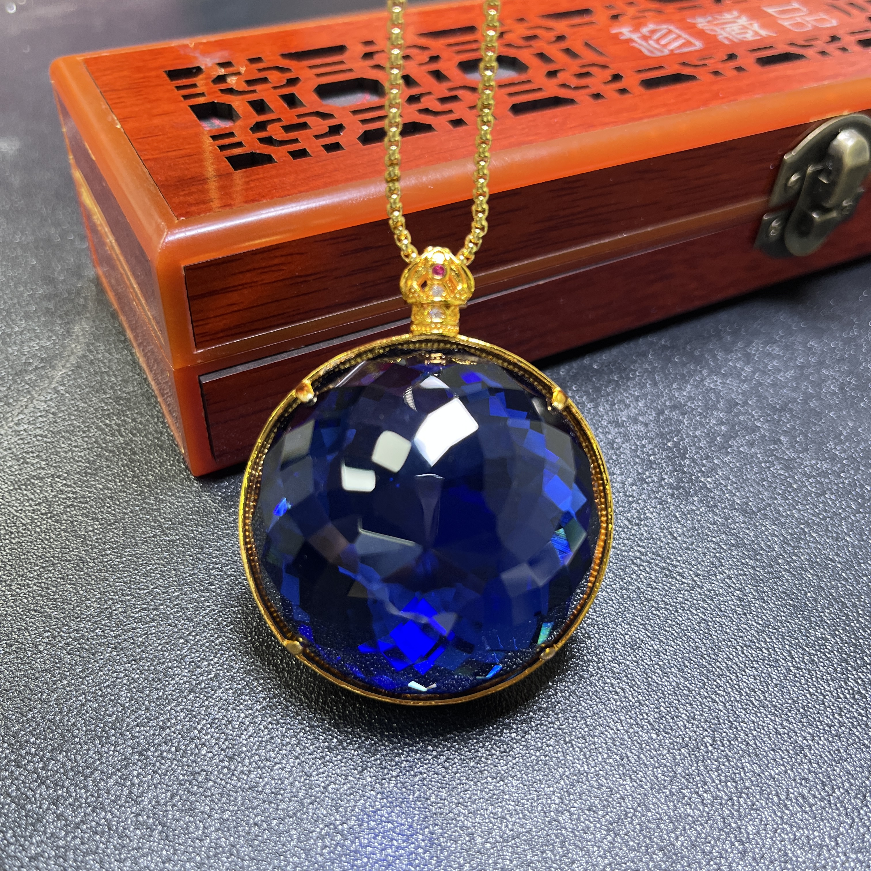 QZY410时尚精美男女同款百搭吊坠