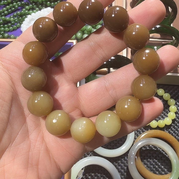 手链未镶嵌和田玉（糖玉）