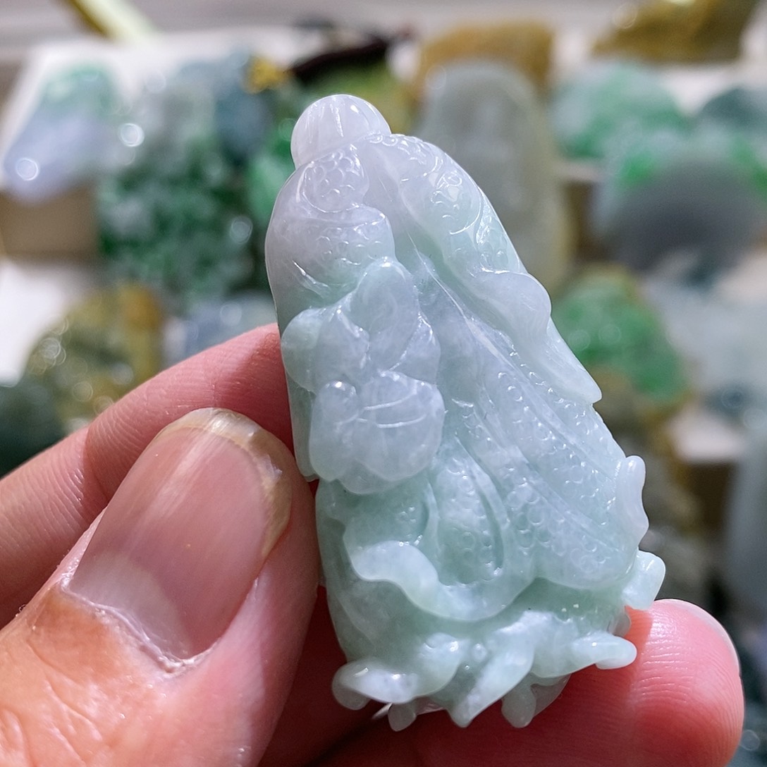 【闪购商品】翡翠颈饰未镶嵌1111111111111