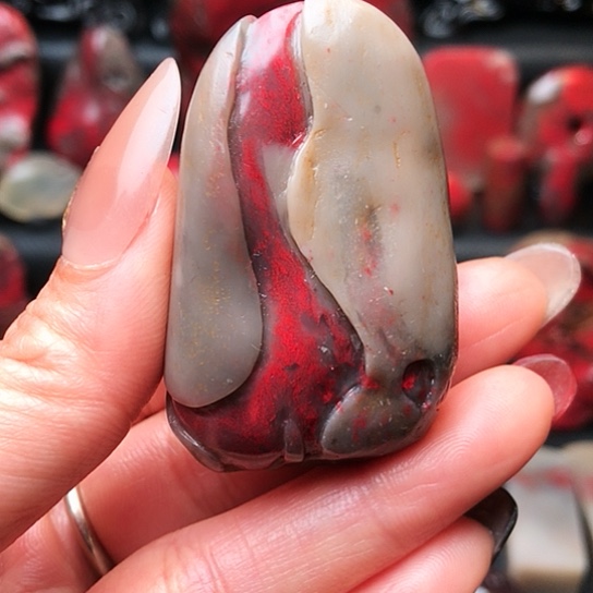 昌化石昌化鸡血石原石