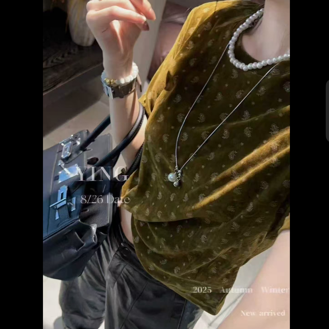 28069绿色植绒短袖圆领短袖T恤女夏