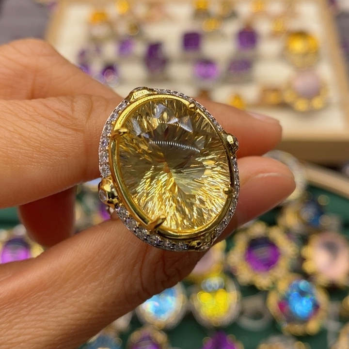 水晶戒指银S925镶嵌哩****花天然水晶戒指