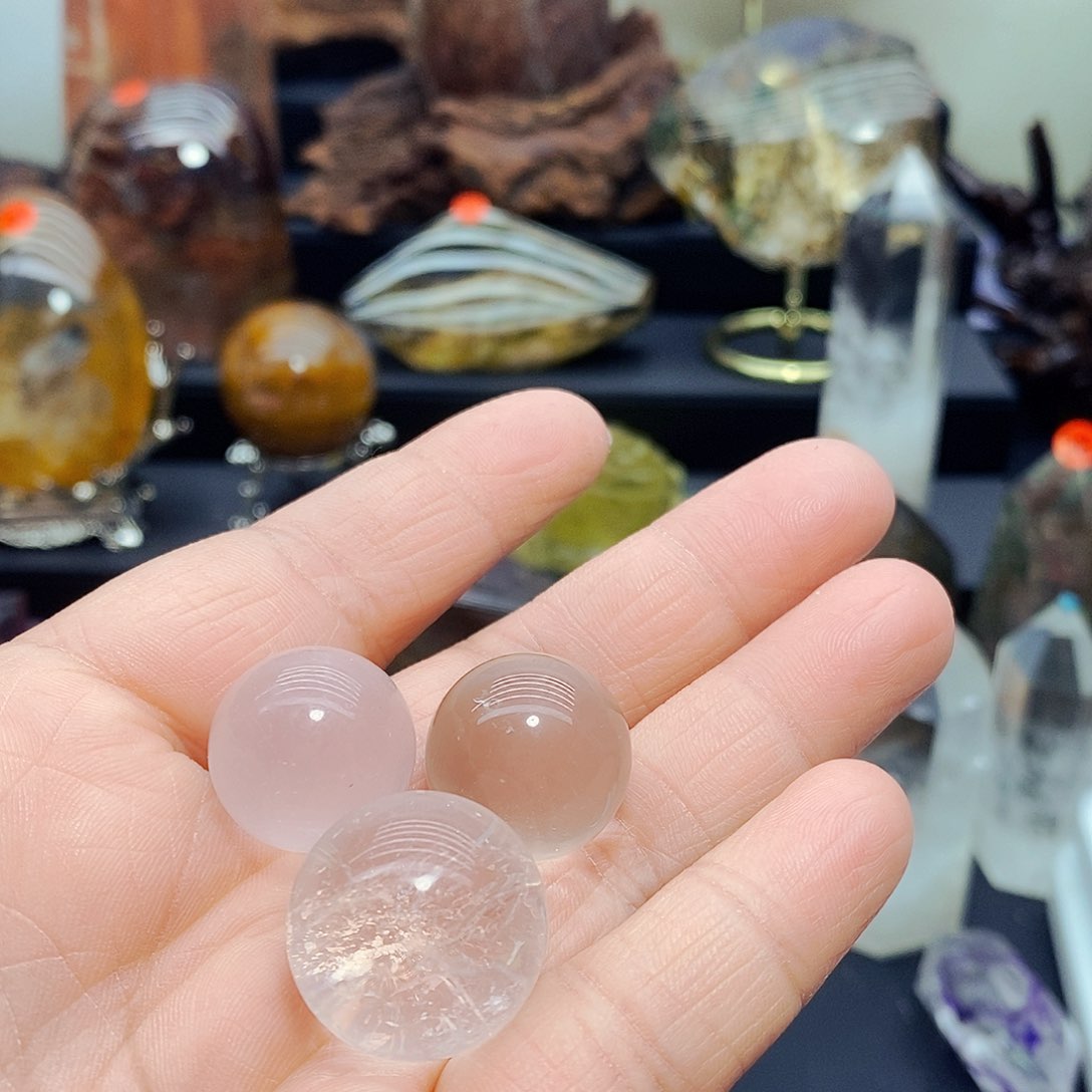 水晶大型摆件（非配饰）未镶嵌