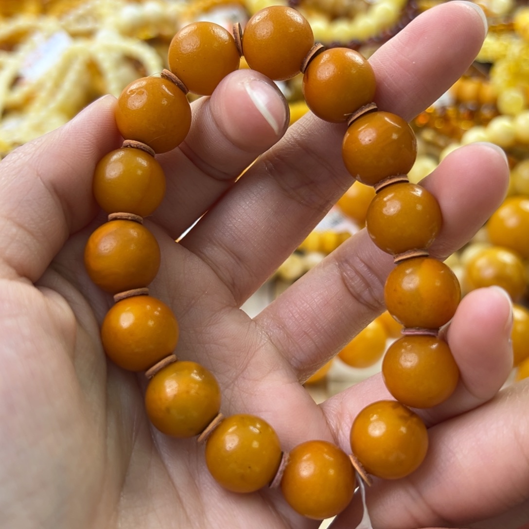 琥珀珠宝奇石未镶嵌