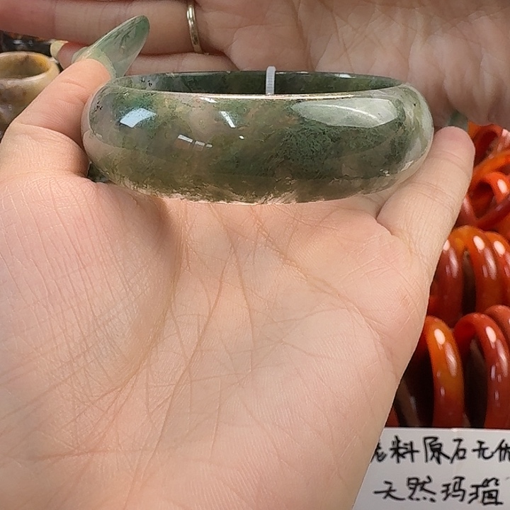 玛瑙/玉髓未镶嵌手镯