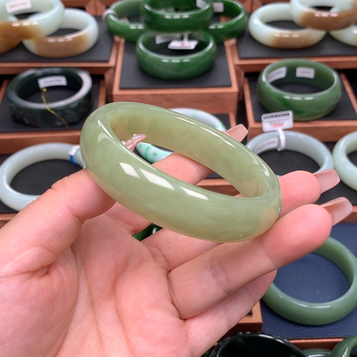 和田玉6162圈口未镶嵌