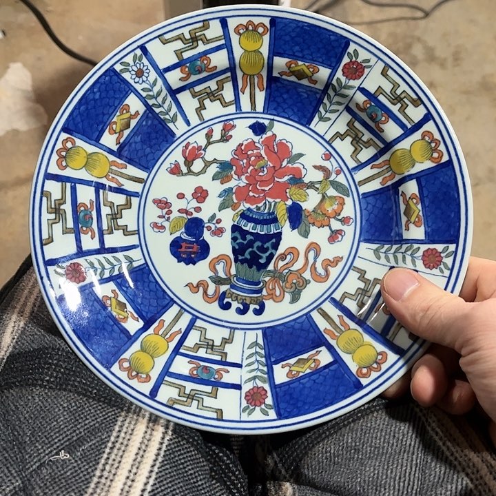 瓷片///////直径21厘米。绿。