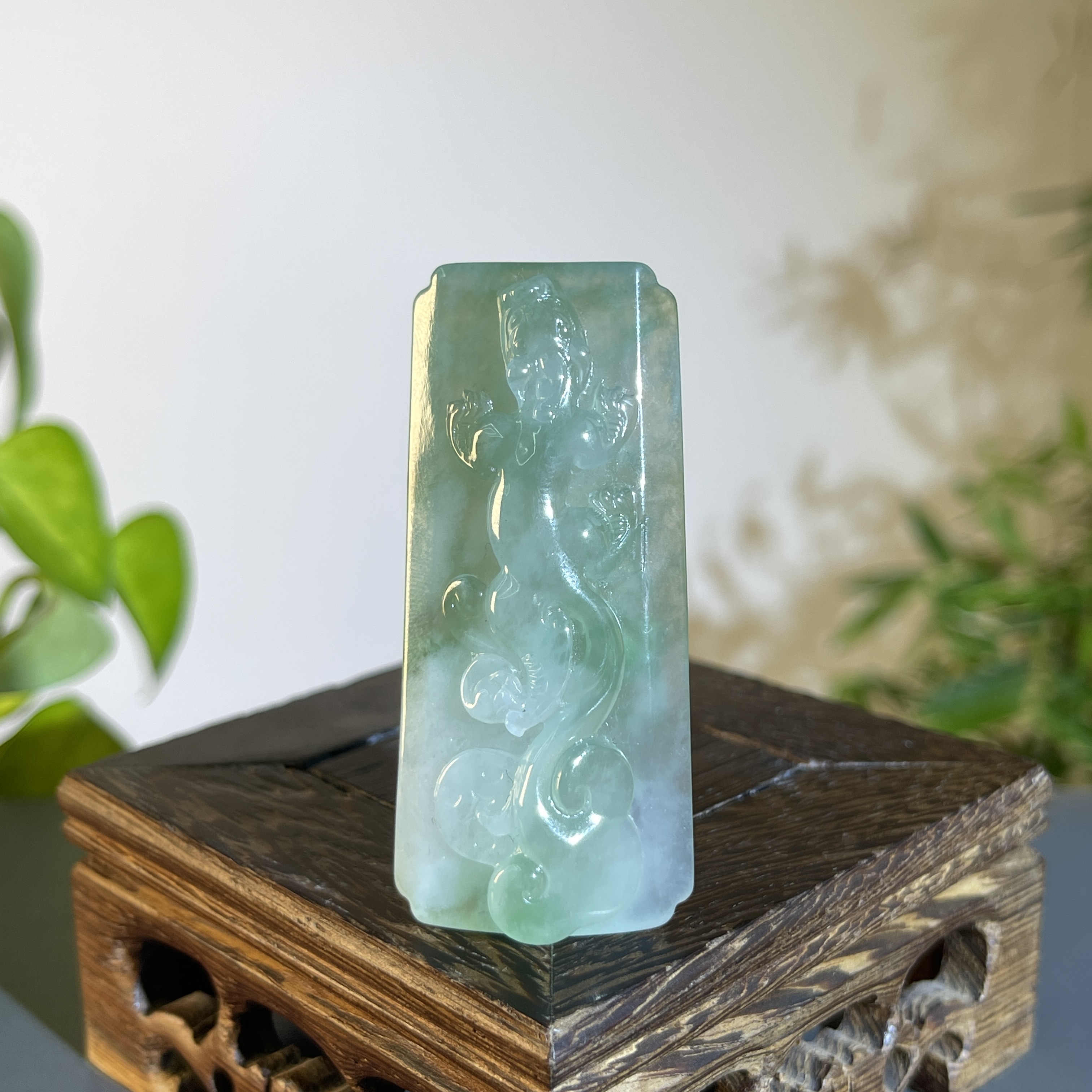 JXB12-157  天然缅甸A货翡翠 仿古龙