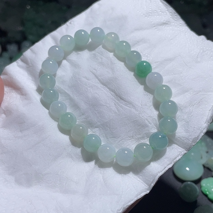 颈饰未镶嵌翡翠天