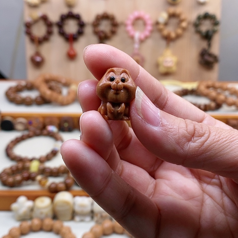 【闪购商品】吊坠星月菩提—****下芭比檀兔子